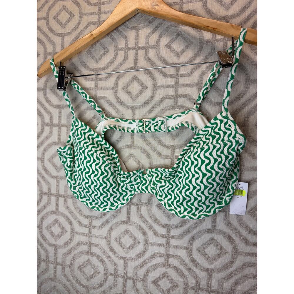 Old‎ Navy Textured Underwire Balconette Swim Top size XL NWT